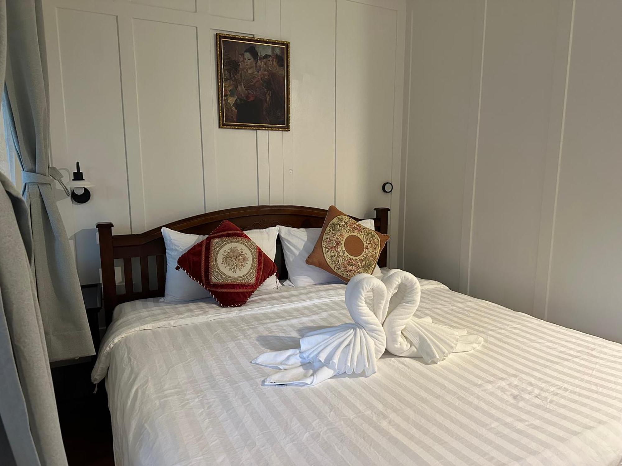Baan Debtida Otel Bangkok Dış mekan fotoğraf